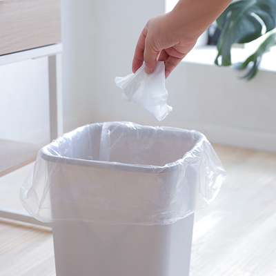 Sacchetti per rifiuti aromatici biodegradabili a basso MOQ con spessore OEM 12-50 mic