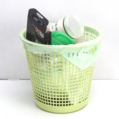 Sacchetto a fondo quadrato per logo personalizzato con imballaggio a colori T-shirt in plastica Sacchetti biodegradabili