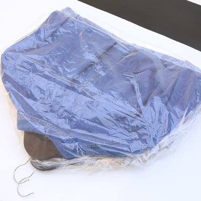 Sacchetti di imballaggio di abbigliamento in plastica impermeabili al polvere per il deposito di abiti e vestiti OEM