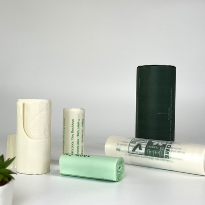 T-shirt biodegradabile con sacchetto in rotolo realizzato in materiale PBAT per imballaggi ecologici