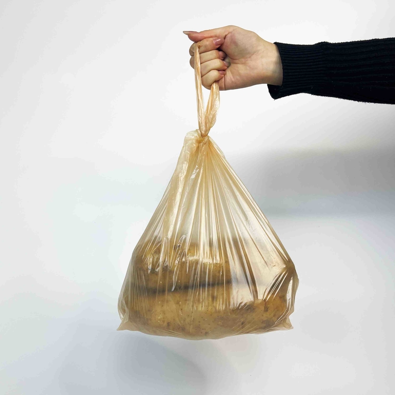 Set di macchine per la fabbricazione di sacchetti a rotolo per altri prodotti per la casa